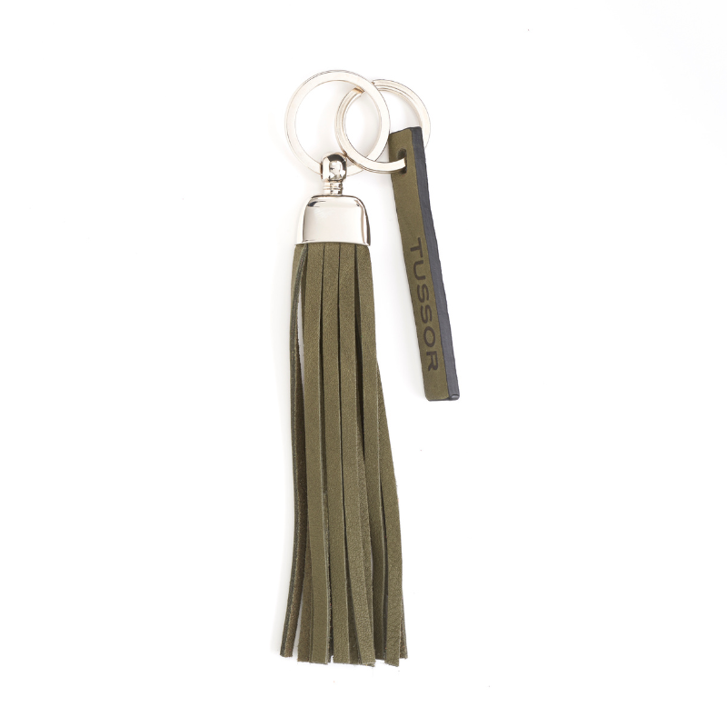 porte-clés pompon en cuir kaki